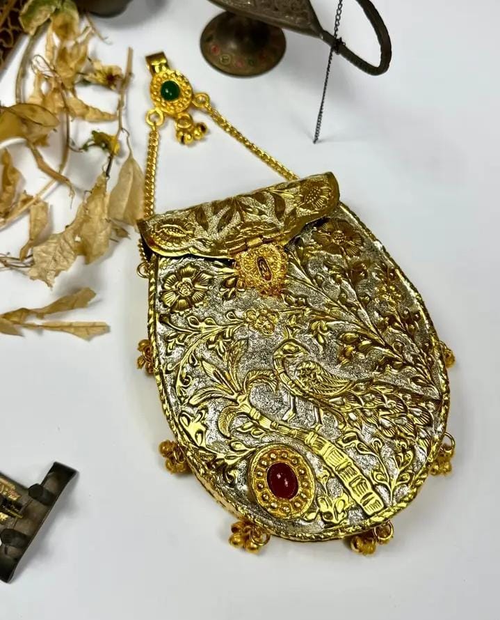 Women's Royal German Silver Purse Gold
