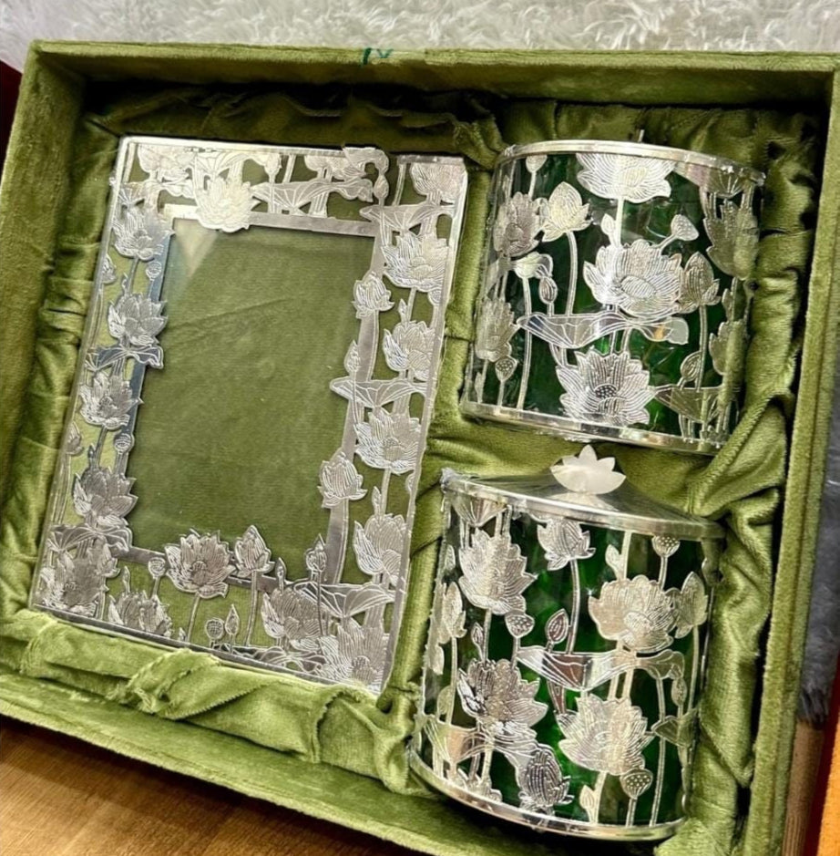 Silver Rose Frame With Glass Jar