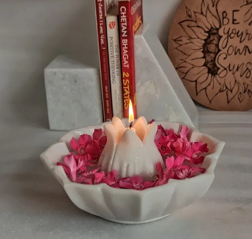 Tulip Marble Urli