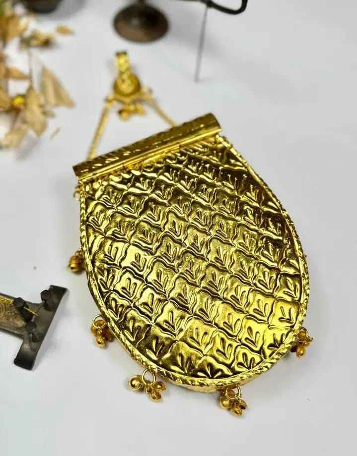 Women's Royal German Silver Purse Gold