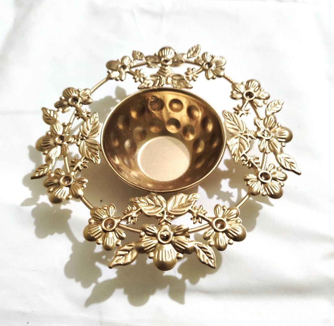Mini Metal Designer Urli Diya 5 Inch