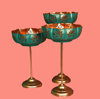 Lotus Urli With Stand Set Of 3