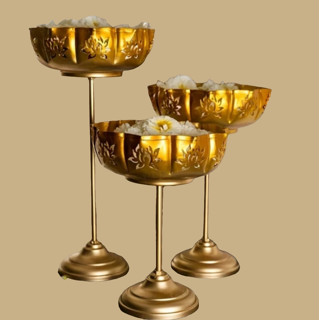 Lotus Urli With Stand Set Of 3